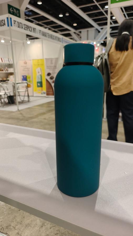 Matte teal insulated sport flask with carry handle