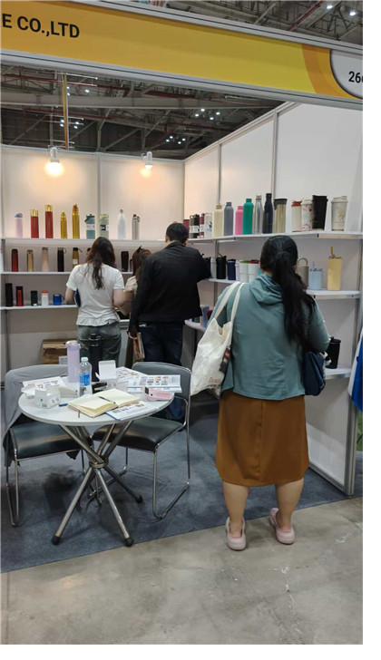 Vietnam Global Sources Fair 2026 — Jupeng Drinkware booth