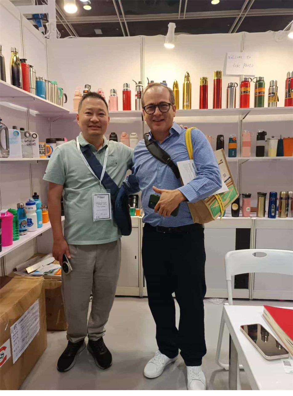 Jupeng Drinkware at HKTDC certified-supplier fair